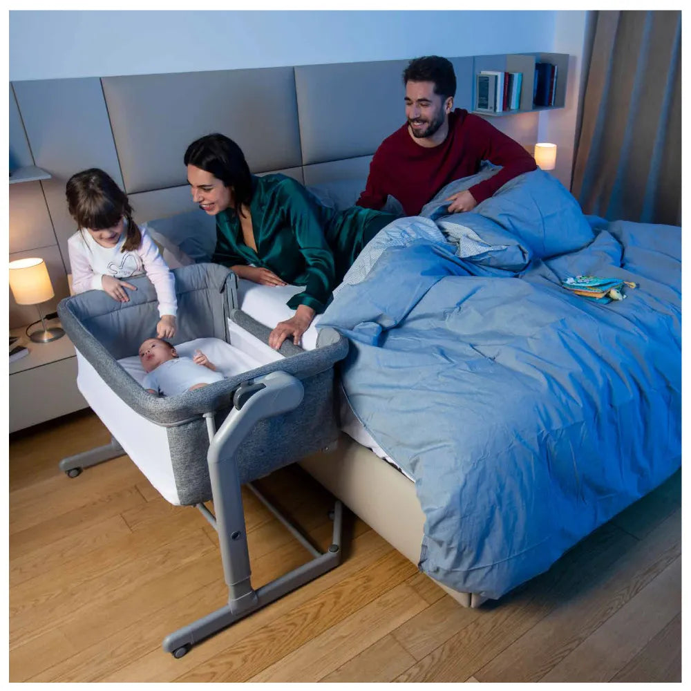 Chicco Next2Me Magic Evo Co-sleeping Cot Dark Grey