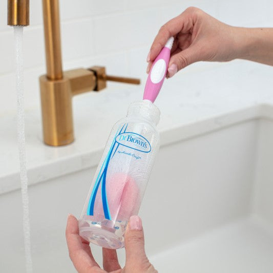 https://cdn.shopify.com/s/files/1/0659/5860/9120/products/Lifestyle_Bottle_Brush_Pink_cleaning_Narrow_bottle_2.jpg?v=1661663889