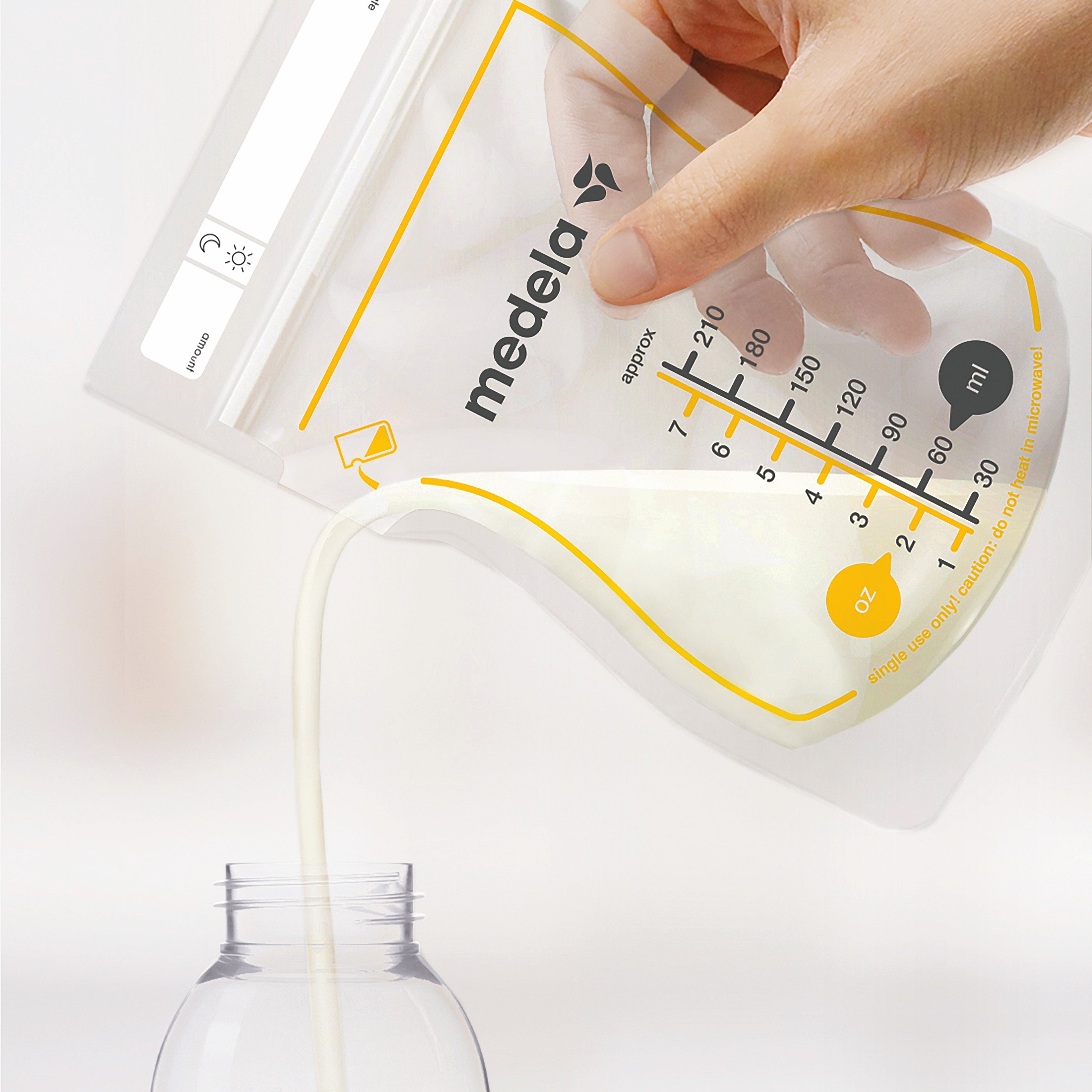 https://cdn.shopify.com/s/files/1/0659/5860/9120/files/Medela_EasyPour_BreastMilkStorageBagx25_CMYK_02.jpg?v=1740624879