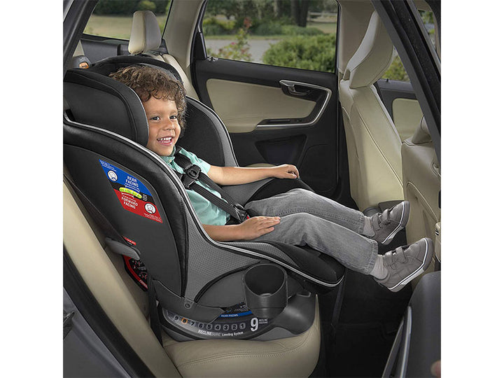 Chicco NextFit Max Zip Air Car Seat 05079671460070