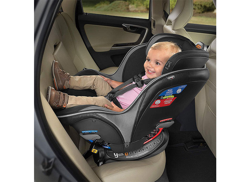 Chicco NextFit Max Zip Air Car Seat 05079671460070